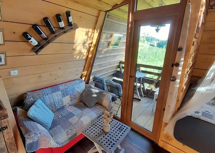 럭셔리텐트 Glamping Pod Hrastom