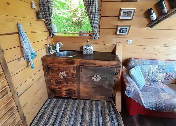 럭셔리텐트 Glamping Pod Hrastom *