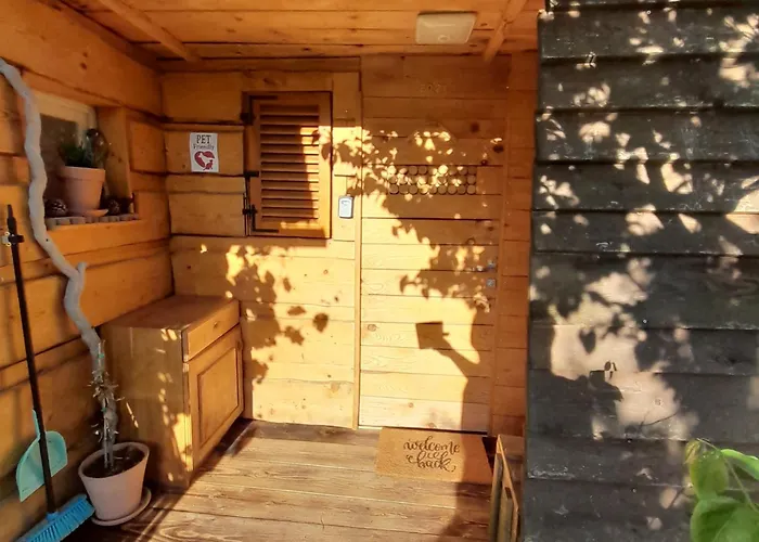 럭셔리텐트 Glamping Pod Hrastom *